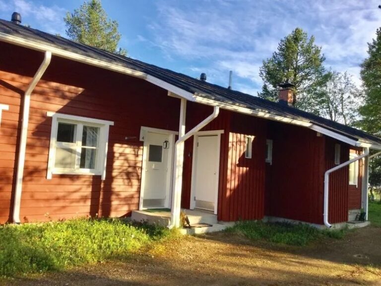Onnenranta kesällä ulkoa